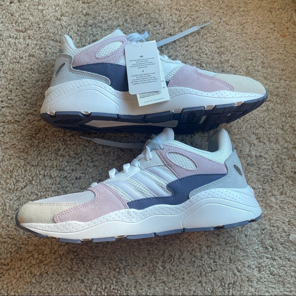 Adidas Sneakers